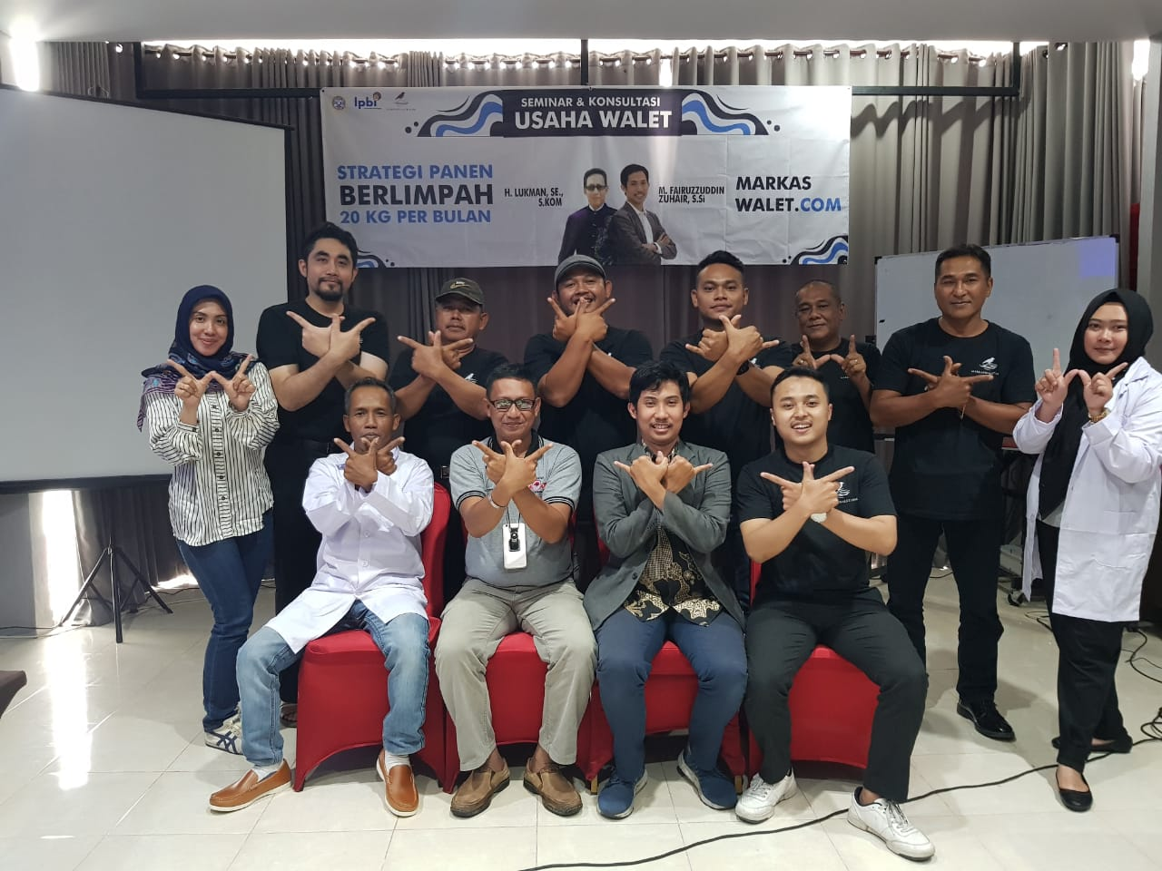 Dokumentasi Seminar Pelatihan di Lombok Dokumentasi Seminar Pelatihan di Lombok